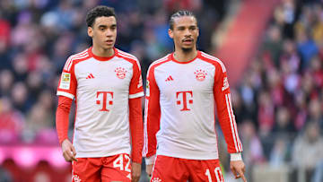 Jamal Musiala mit Leroy Sané