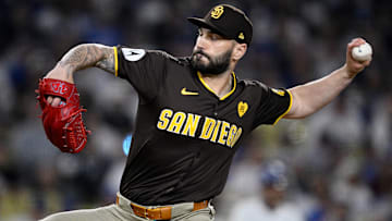 Division Series - San Diego Padres v Los Angeles Dodgers - Game 2