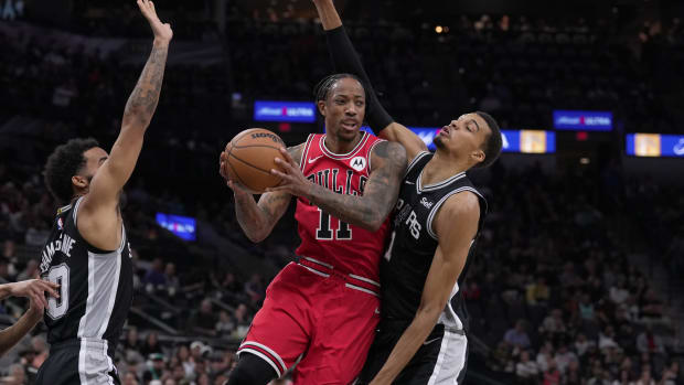 Dec 8, 2023; San Antonio, Texas, USA; Chicago Bulls forward DeMar DeRozan (11) moves in against San Antonio Spurs forward.