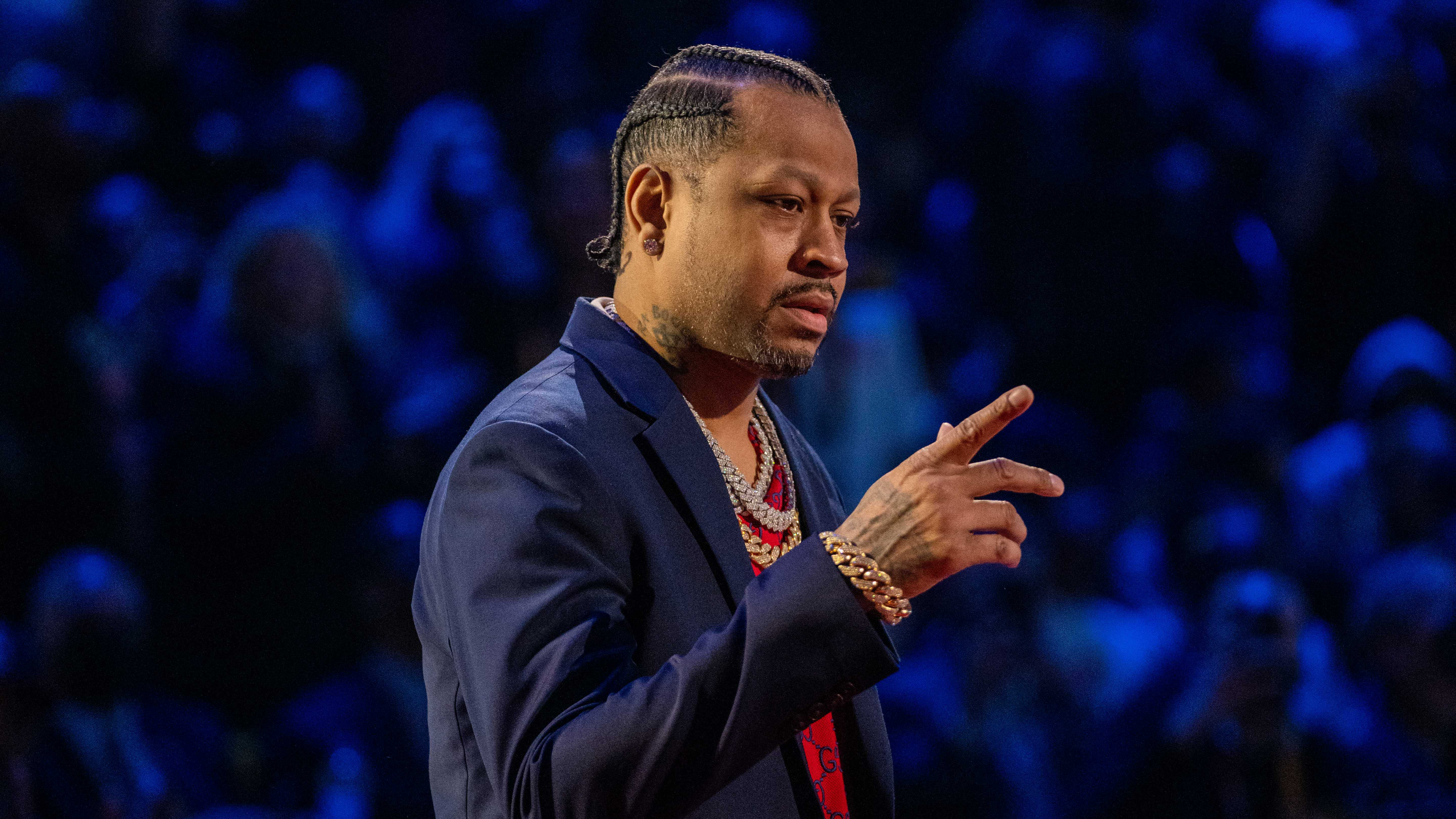 Sixers Unveil Tiny, Yet Awesome Allen Iverson Statue