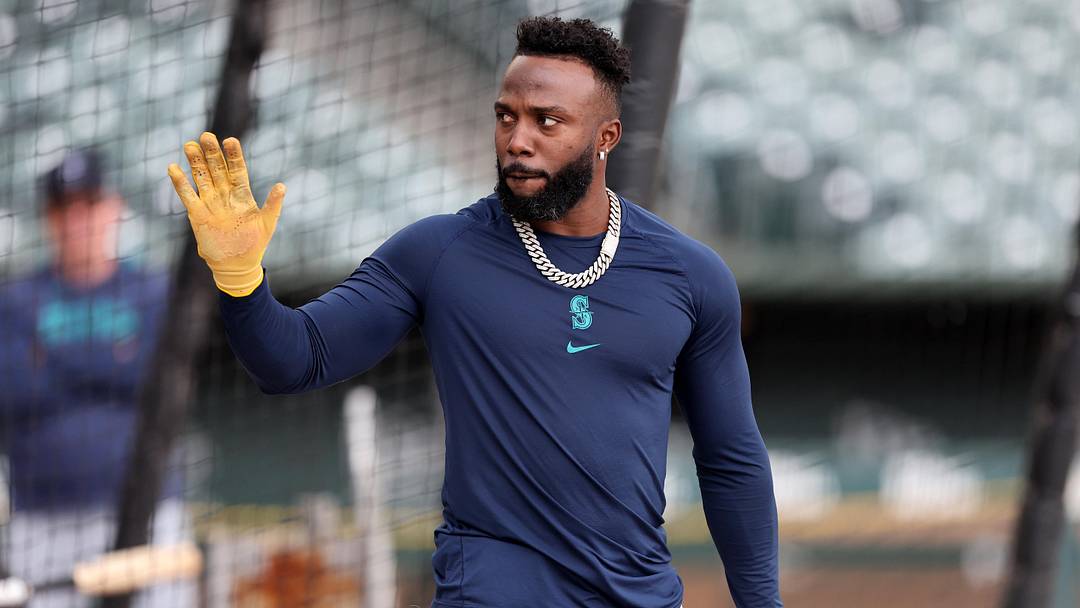 May 26, 2026; West Sacramento, California, USA; Seattle Mariners left fielder Randy Arozarena (56) waves to fans during batting practice before a game against the Athletics at Sutter Health Park. Mandatory Credit: Dennis Lee-Imagn Images May 26, 2026; West Sacramento, California, USA; Seattle Mariners left fielder Randy Arozarena (56) waves to fans during batting practice before a game against the Athletics at Sutter Health Park. Mandatory Credit: Dennis Lee-Imagn Images