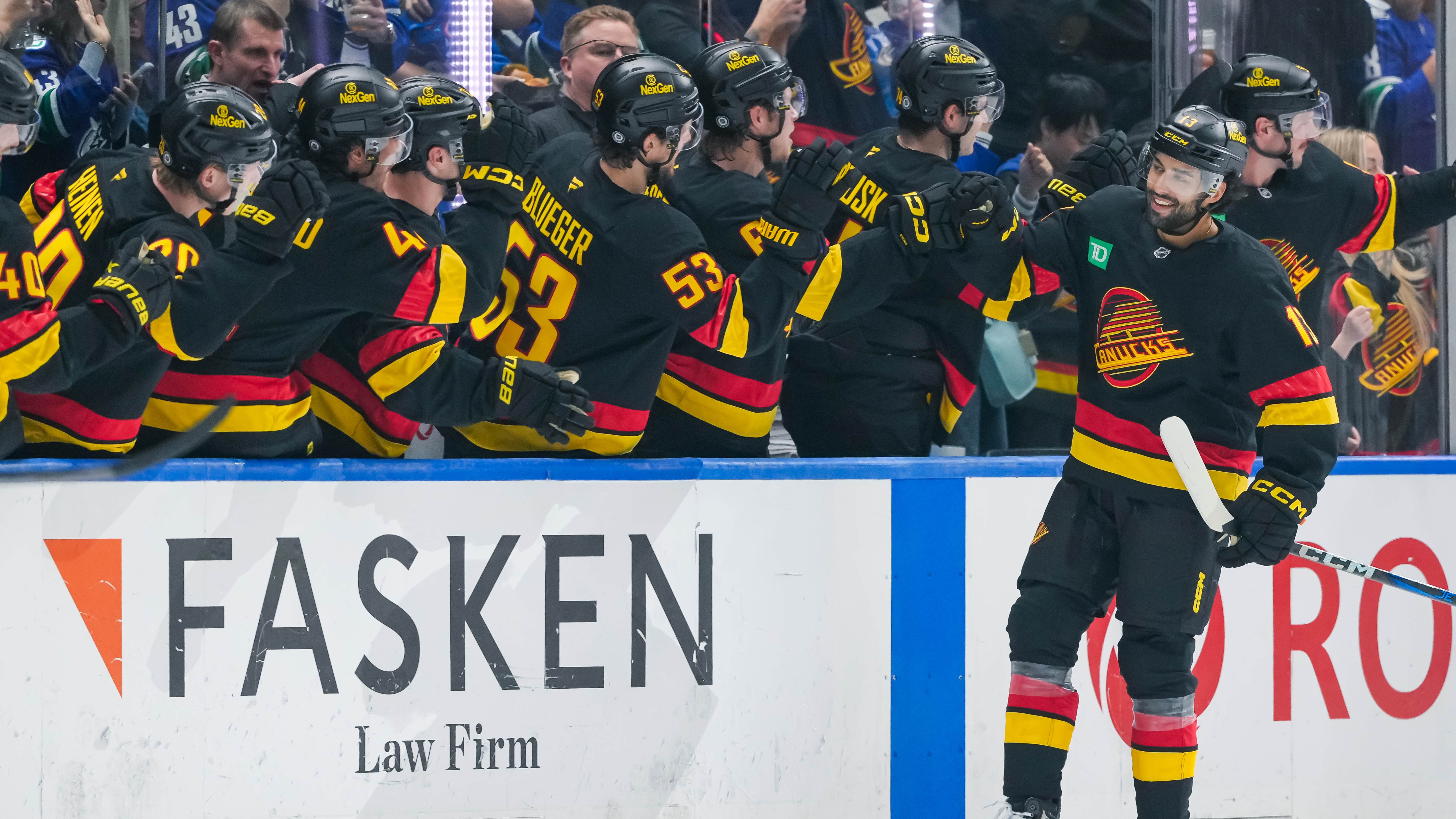 阿什迪普貝恩斯 (Arshdeep Bains) 憑藉第一個 NHL 進球為這不平凡的幾天畫上句號