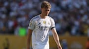 Dean Huijsen sah gegen den BVB die Rote Karte