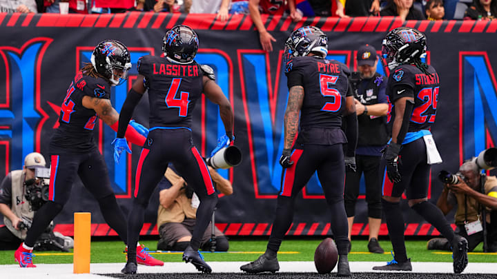 The Houston Texans defense draws major compliments from former Seattle Seahawks star Richard Sherman