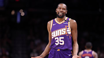 Toronto Raptors v Phoenix Suns