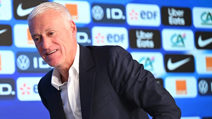 Didier Deschamps connaîtra ses adversaires pour la prochaine Coupe du monde ce vendredi. Didier Deschamps connaîtra ses adversaires pour la prochaine Coupe du monde ce vendredi.