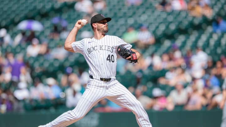 Colorado Rockies relief pitcher Tyler Kinley (40) delivers a pitch during the eighth inning against the Cincinnati Reds at Coors Field on June 5.