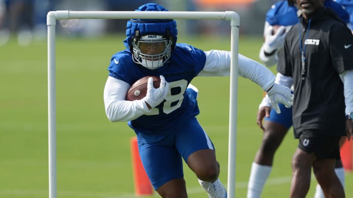 Indianapolis Colts running back Jonathan Taylor (28) runs during the first day of the Indianapolis Colts’ training camp Thursday, July 25, 2024, at Grand Park Sports Complex in Westfield.