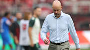 Erik ten Hag deixa o comando do Bayer Leverkusen após três jogos