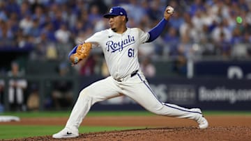 Division Series - New York Yankees v Kansas City Royals - Game 4