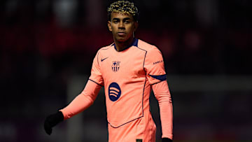 Lamine Yamal et le Barça auront un tirage abordable en huitième de finale de Coupe du Roi. Lamine Yamal et le Barça auront un tirage abordable en huitième de finale de Coupe du Roi.