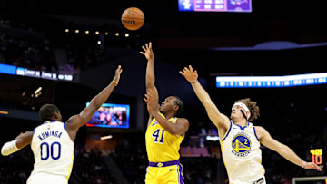 Los Angeles Lakers v Golden State Warriors