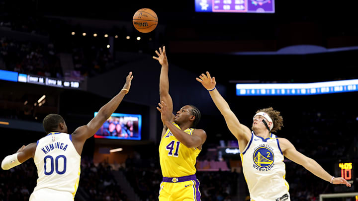 Los Angeles Lakers v Golden State Warriors