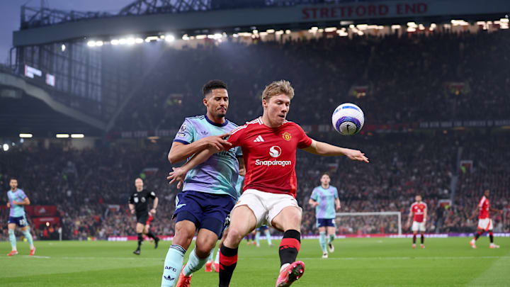 Manchester United FC v Arsenal FC - Premier League