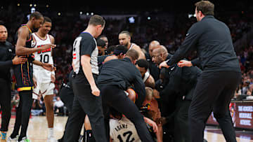 Phoenix Suns v Houston Rockets