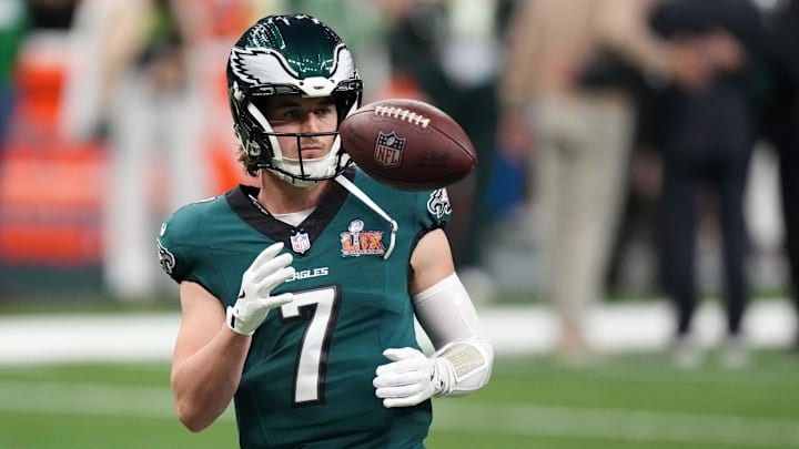 Kenny Pickett, Philadelphia Eagles