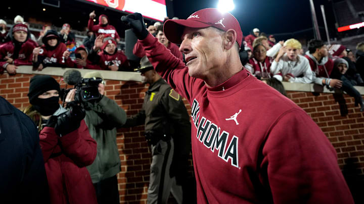 Oklahoma coach Brent Venables gestures as he leaves the field following a college football game between the University of Oklahoma Sooners (OU) and the LSU Tigers at Gaylord Family – Oklahoma Memorial Stadium in Norman, Okla., Saturday, Nov. 29, 2025. Oklahoma won 17-13.