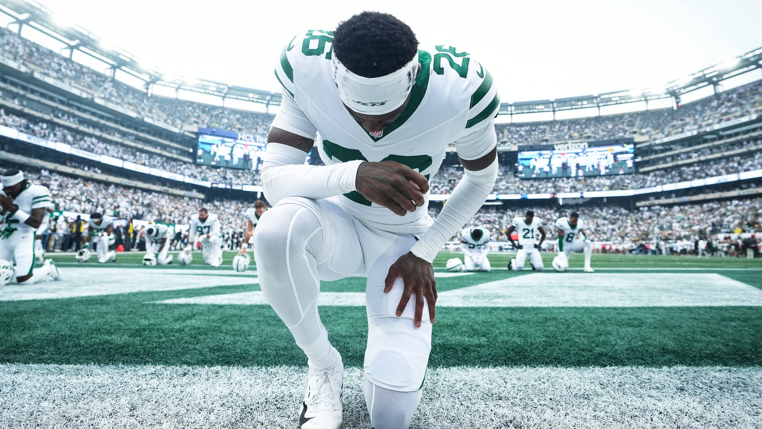 Jets aren’t even trying to address their Nahshon Wright free agency whiff