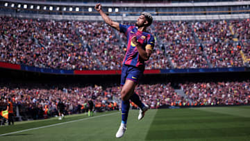 Uruguaio Ronald Araújo marcou o terceiro gol dele na temporada 2025/26