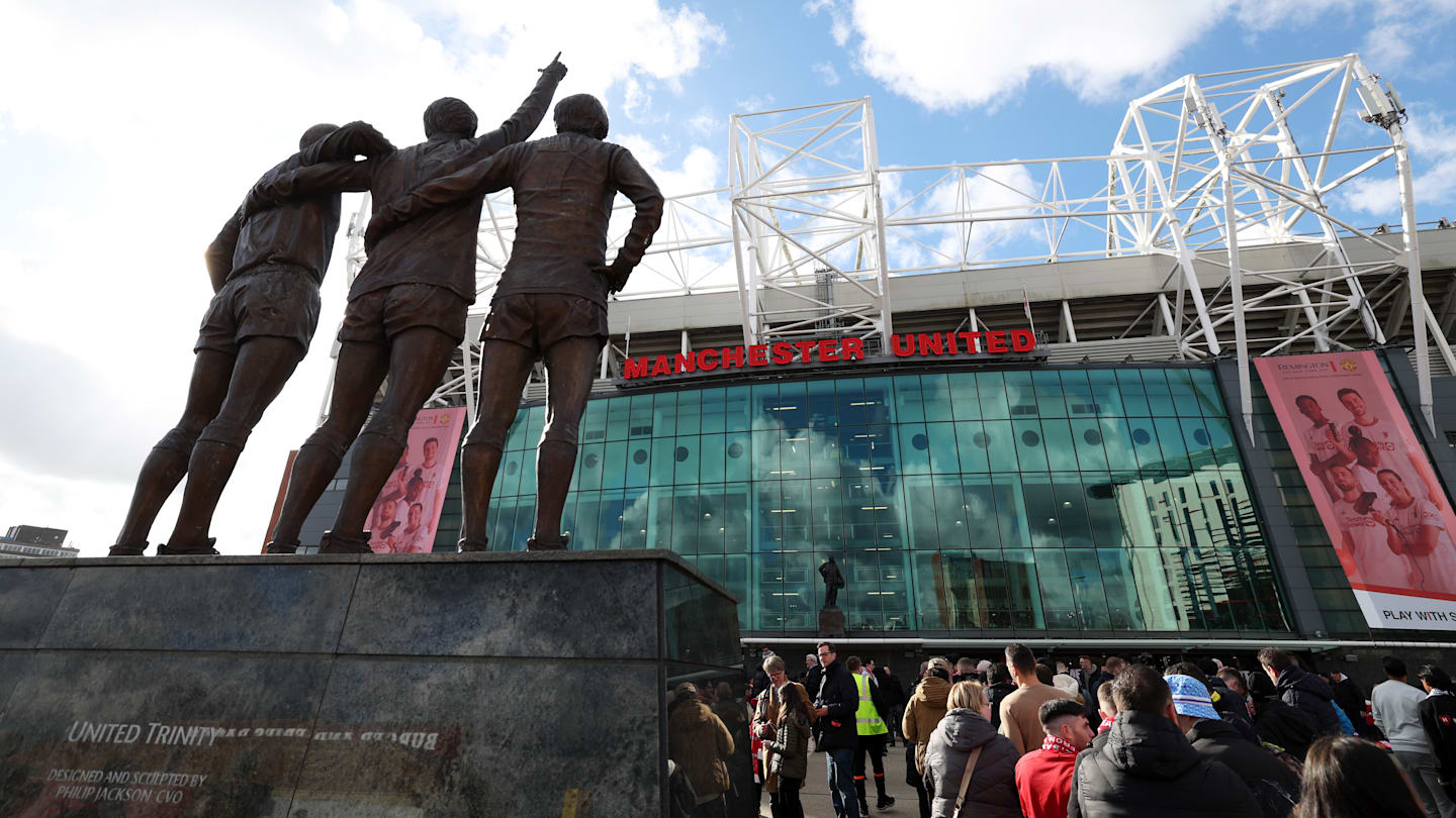 Man Utd confirm £2bn plans to build biggest stadium in UK Man Utd confirm £2bn plans to build biggest stadium in UK
