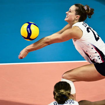 Jul 10, 2024; Long Beach, California, USA; Kelsey Robinson Cook of the USA passes the ball against the Netherlands during the USA Volleyball Cup at The Walter Pyramid. The USA defeated the Netherlands 3 -2 in a tuneup for the upcoming Paris Olympics.