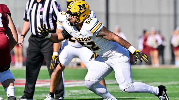 Oct 12, 2024; Amherst, Massachusetts, USA; Missouri Tigers defensive end Jahkai Lang (52) in action against the Massachusetts Minutemen during the second half at Warren McGuirk Alumni Stadium. Mandatory Credit: Eric Canha-Imagn Images Oct 12, 2024; Amherst, Massachusetts, USA; Missouri Tigers defensive end Jahkai Lang (52) in action against the Massachusetts Minutemen during the second half at Warren McGuirk Alumni Stadium. Mandatory Credit: Eric Canha-Imagn Images
