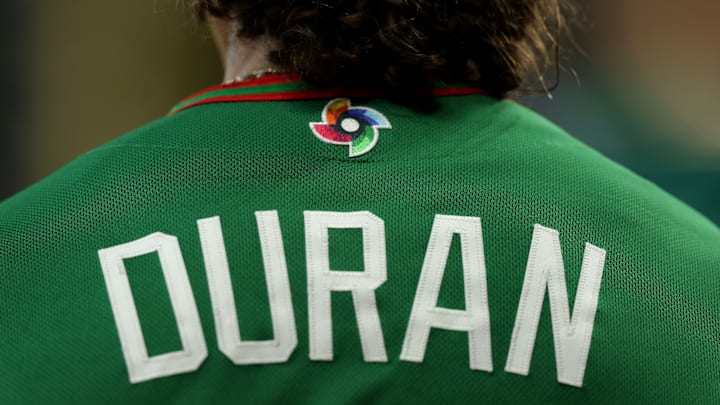 Jarren Durán firmó una noche memorable ante Estados Unidos al conectar dos cuadrangulares para la Novena México.