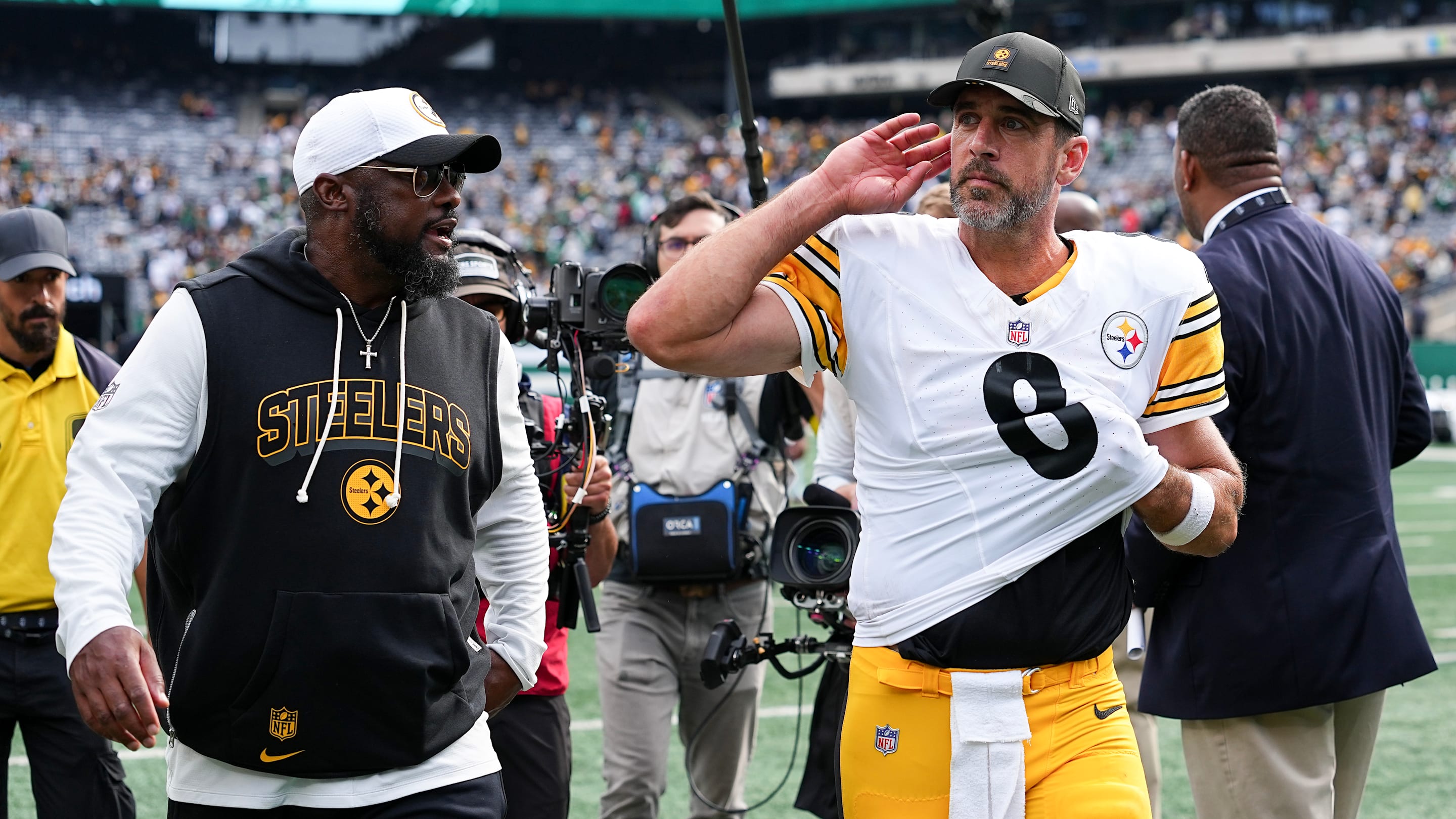 Aaron Rodgers just drove the first wedge between himself and Mike Tomlin