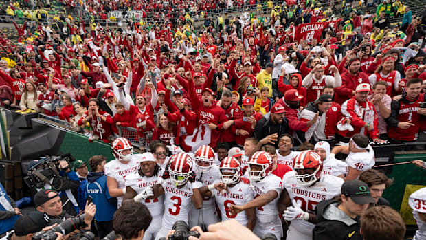 Oregon Ducks Indiana Hoosiers Nebraska Cornhuskers Big Ten College Football 2027 recruiting class Dan Lanning Texas Longhorns