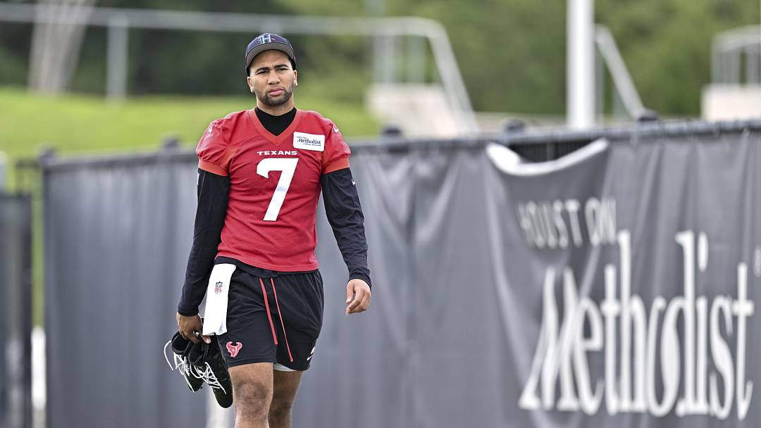 Jun 9, 2026; Houston, Texas, USA; Houston Texans quarterback C.J. Stroud arrives for the team’s minicamp at Houston Methodist Training Center. Mandatory Credit: Maria Lysaker-Imagn Images Jun 9, 2026; Houston, Texas, USA; Houston Texans quarterback C.J. Stroud arrives for the team’s minicamp at Houston Methodist Training Center. Mandatory Credit: Maria Lysaker-Imagn Images