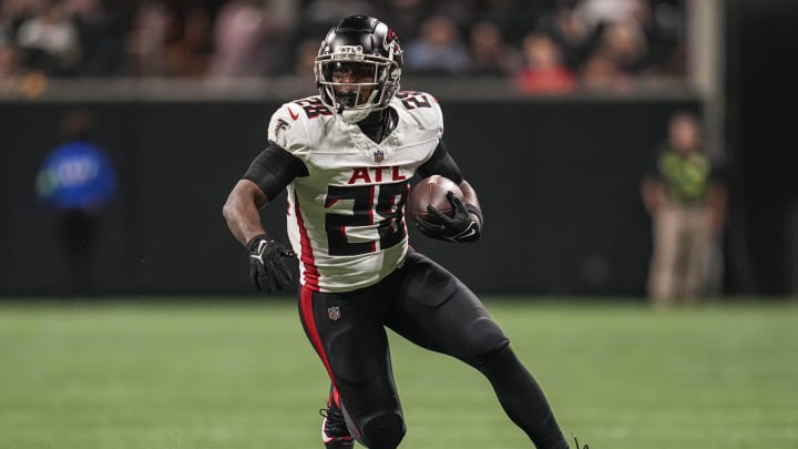 Atlanta Falcons running back Carlos Washington Jr. is enjoying a strong training camp.