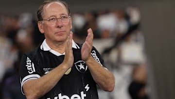 John Textor pretende recomprar ações do Botafogo junto à Eagle