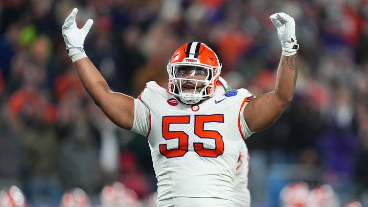 NY Jets defensive tackle Payton Page