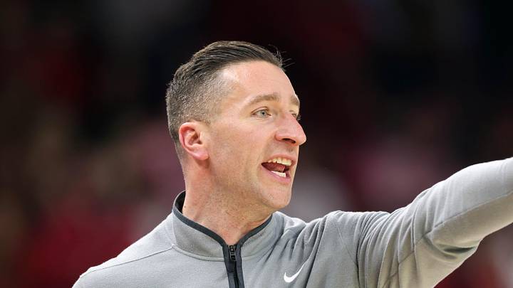 Feb 14, 2026; Fayetteville, Arkansas, USA; Auburn Tigers head coach Steven Pearl during the second half against the Arkansas Razorbacks at Bud Walton Arena. Mandatory Credit: Nelson Chenault-Imagn Images