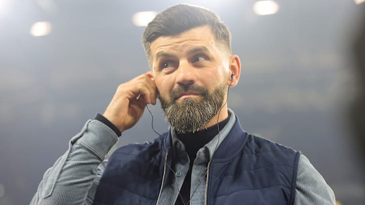 S04-Coach Miron Muslic muss derzeit auf mehrere Spieler verzichten