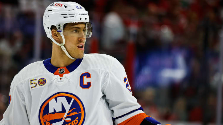 New York Islanders v Carolina Hurricanes - Game Five