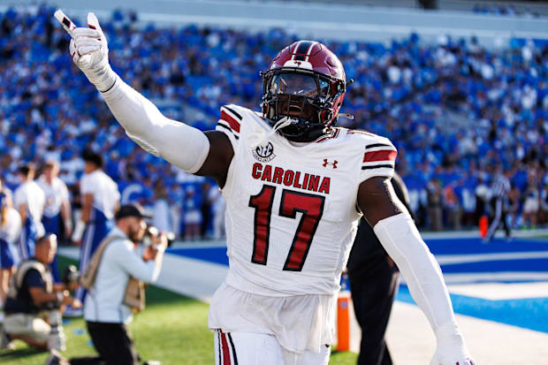 South Carolina Gamecocks linebacker Demetrius Knight Jr. celebrates after a touchdown against the Kentucky Wildcats.