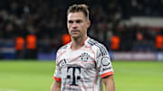 Sollte Joshua Kimmich als Rechtsverteidiger oder im Zentrum aufspielen?