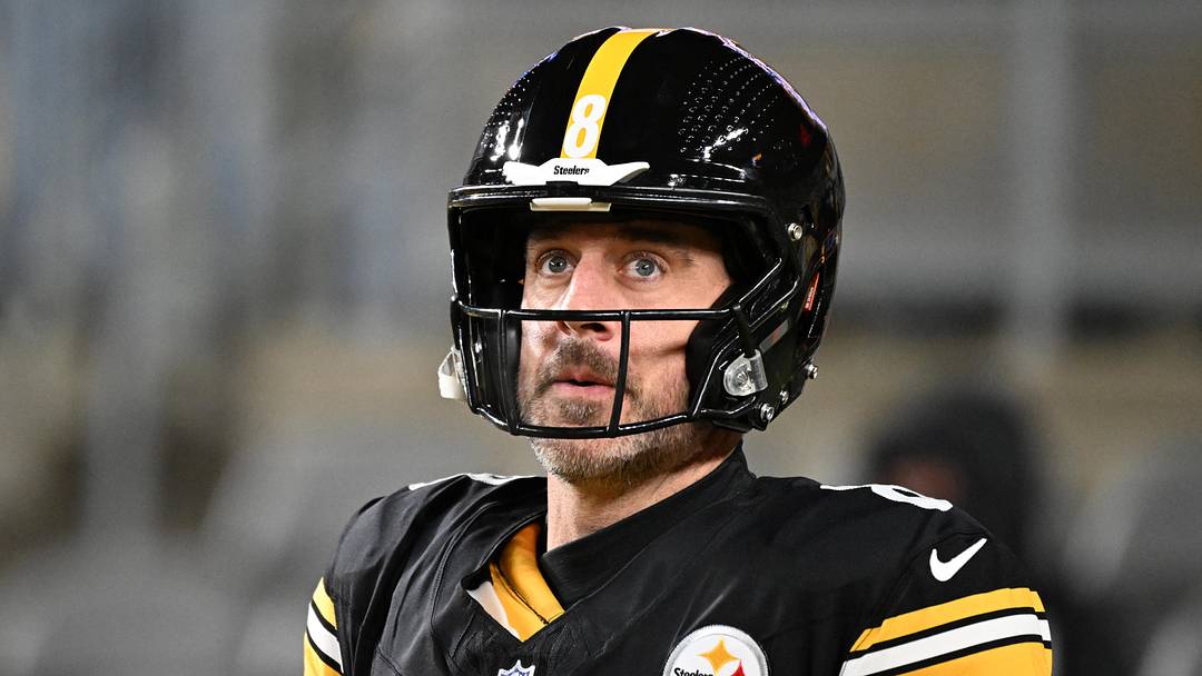 Jan 12, 2026; Pittsburgh, PA, USA; Pittsburgh Steelers quarterback Aaron Rodgers (8) warms up before an AFC Wild Card Round game against the Houston Texans at Acrisure Stadium. Mandatory Credit: Barry Reeger-Imagn Images