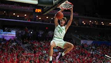 Jaidyn Coon was recently visited by new Iowa head basketball coach Ben McCollum.