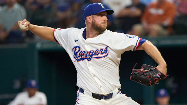 Sep 10, 2025; Arlington, Texas, USA; Texas Rangers pitcher Merrill Kelly throws a pitch against the Milwaukee Brewers at Globe Life Field. Mandatory Credit: Jim Cowsert-Imagn Images Sep 10, 2025; Arlington, Texas, USA; Texas Rangers pitcher Merrill Kelly throws a pitch against the Milwaukee Brewers at Globe Life Field. Mandatory Credit: Jim Cowsert-Imagn Images