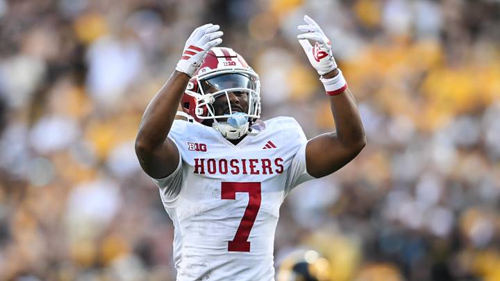Indiana Football DB Louis Moore Thriving with Court Case 'Off His Shoulders'