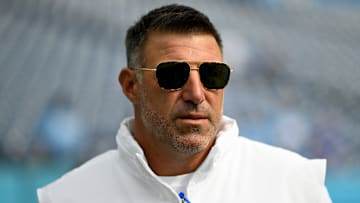 Los Angeles Chargers v Tennessee Titans