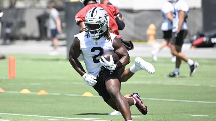 Las Vegas Raiders running back Ashton Jeanty. Mandatory Credit: Candice Ward-Imagn Images