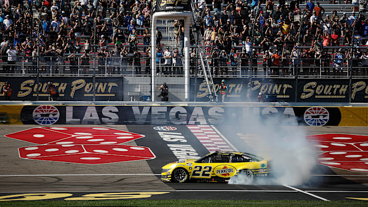 Joey Logano, Team Penske, Las Vegas Motor Speedway, NASCAR