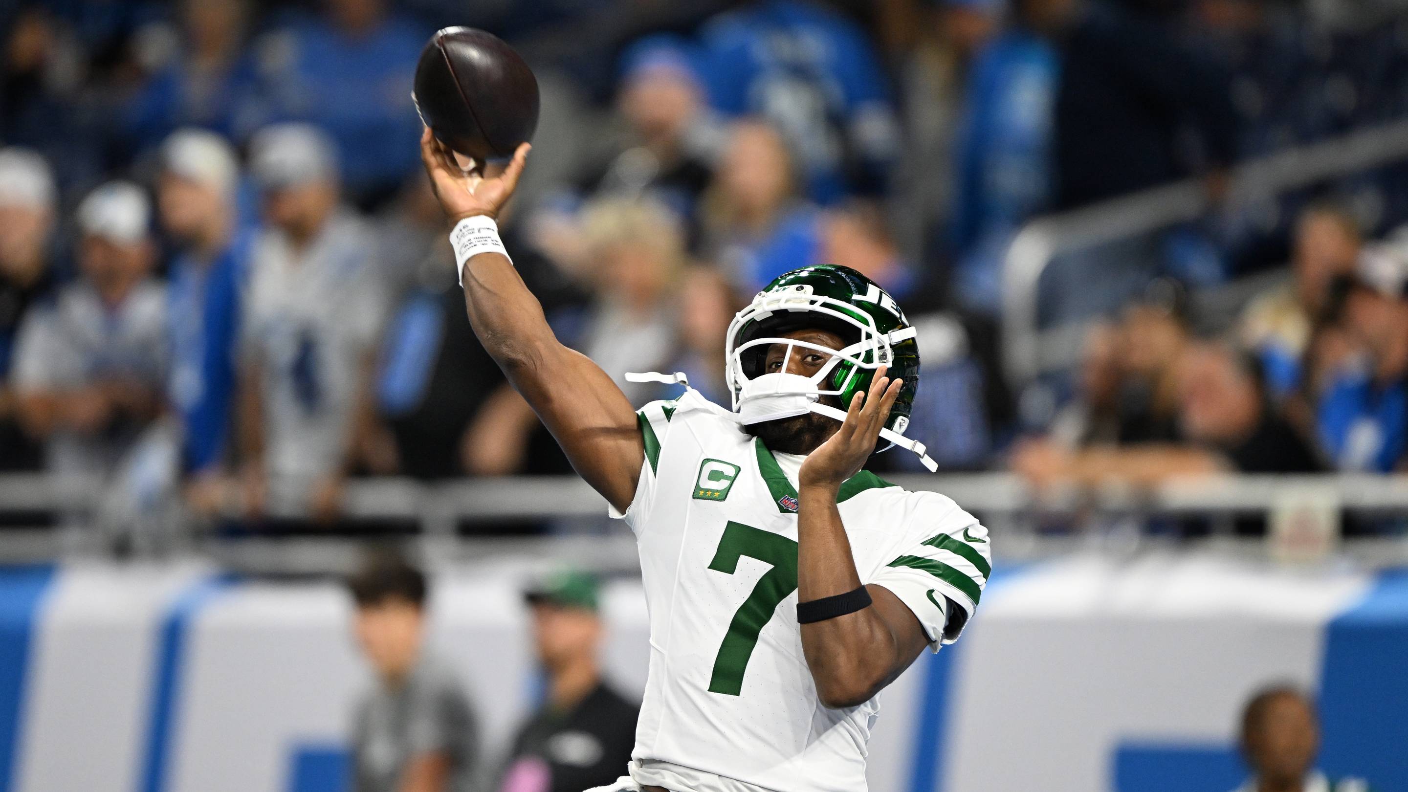 Mountaineers in The NFL: Geno Smith Puts Up Big Numbers, Frazier and McKivitz Shine