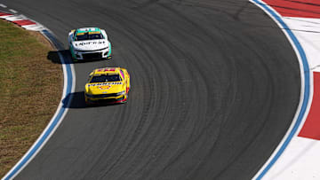 Joey Logano, Team Penske, Chase Elliott, Hendrick Motorsports, NASCAR