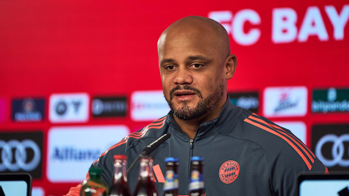 Kompany se solidarizou com Vini Jr. em coletiva de imprensa