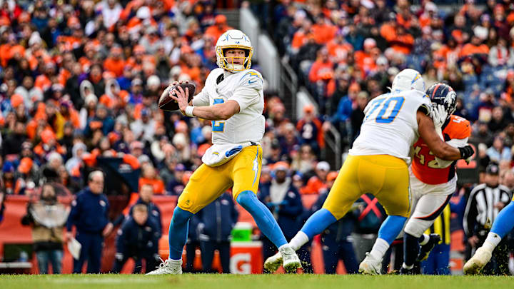 Los Angeles Chargers v Denver Broncos