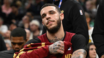 Cleveland Cavaliers v Boston Celtics